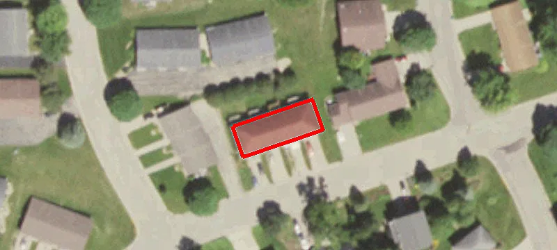 214 Henry St