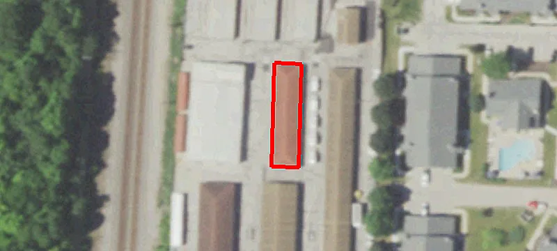 611 Puetz Rd