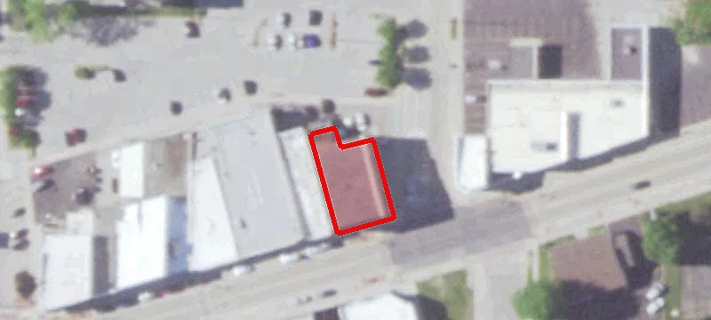 132 Main St