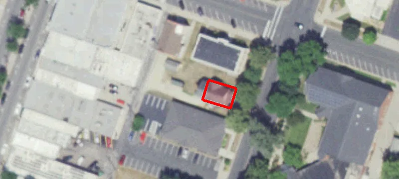 209 2nd St