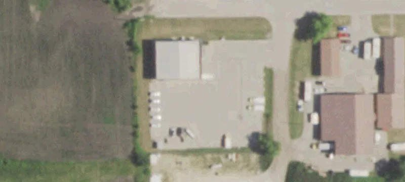 702 Nathan Ln