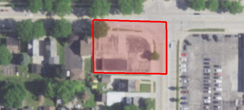 446 Main St