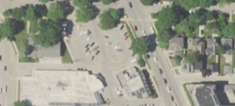 5633 Lk Dr