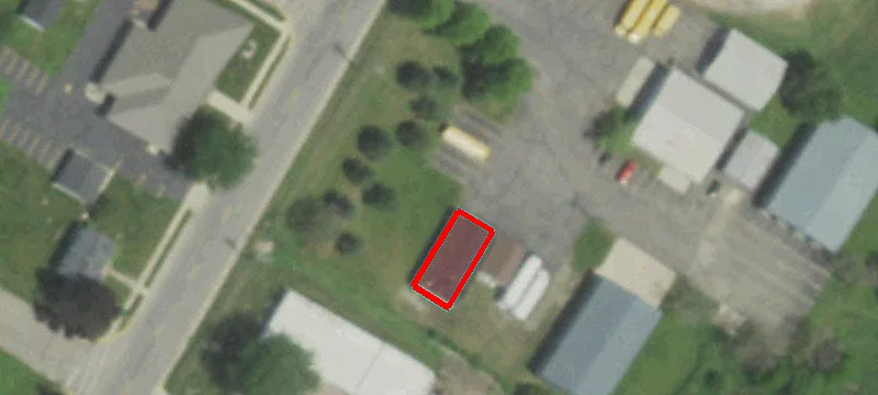 135 Deerfield Rd