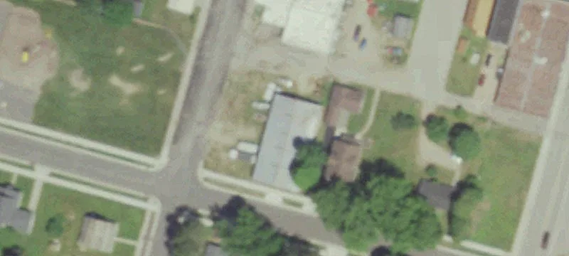 332 Elm St