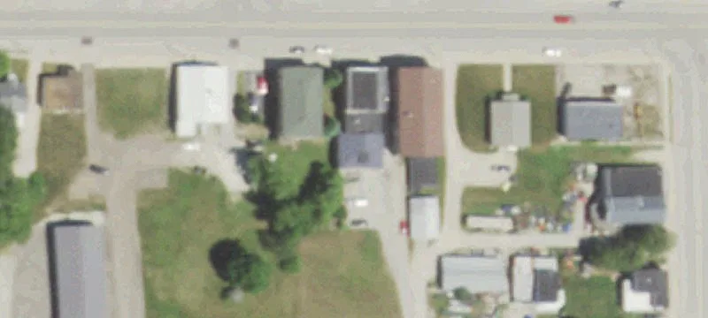 320 Main St