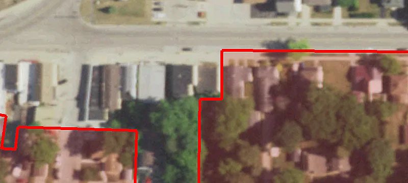 121 Main St