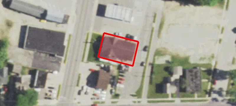 106 Main St