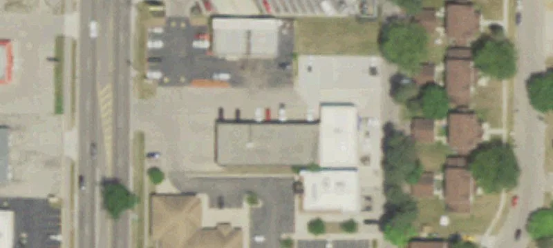 2635 Pr Ave