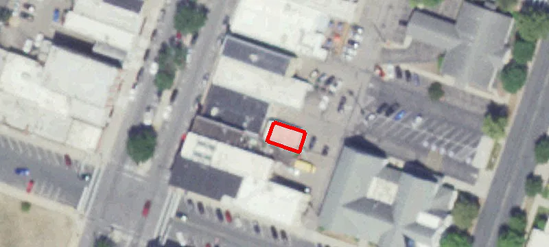122 Main St
