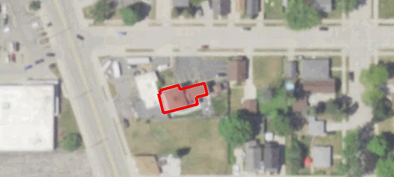 3113 Douglas Ave