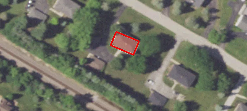 15315 Marilyn Dr