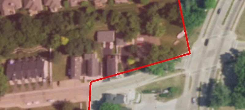 104th W Main St
