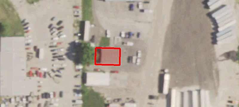1060 Main St