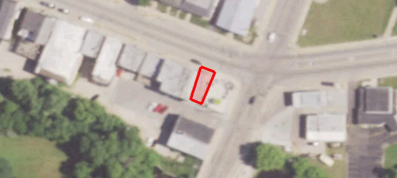 106 Main St