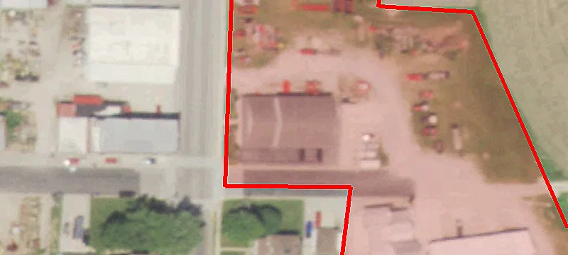 940 Main St