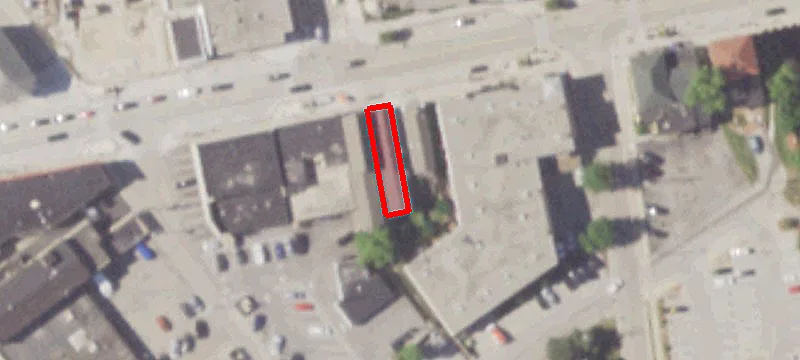 88th Main St