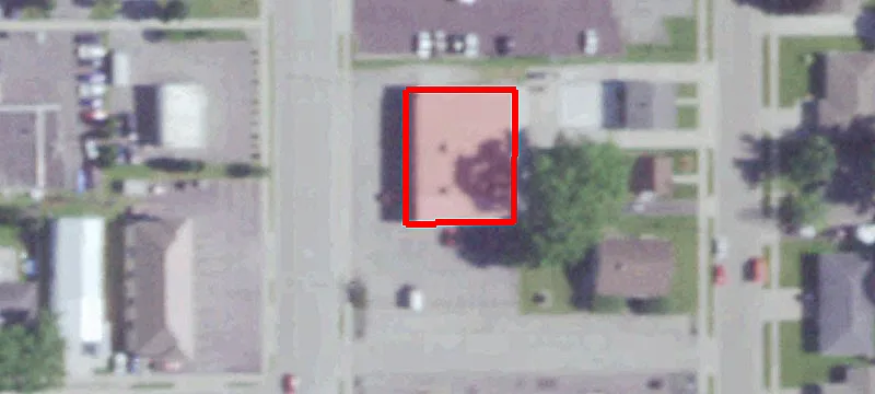 1112 Commercial St
