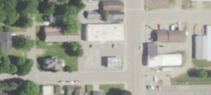 1129 Main St