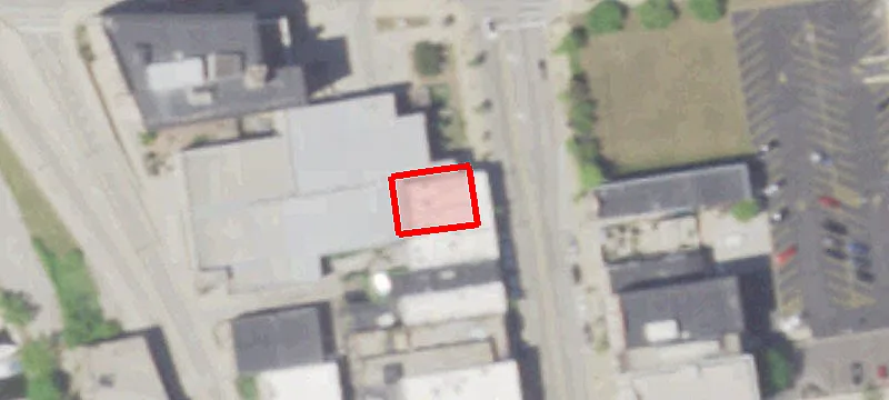 228 Main St