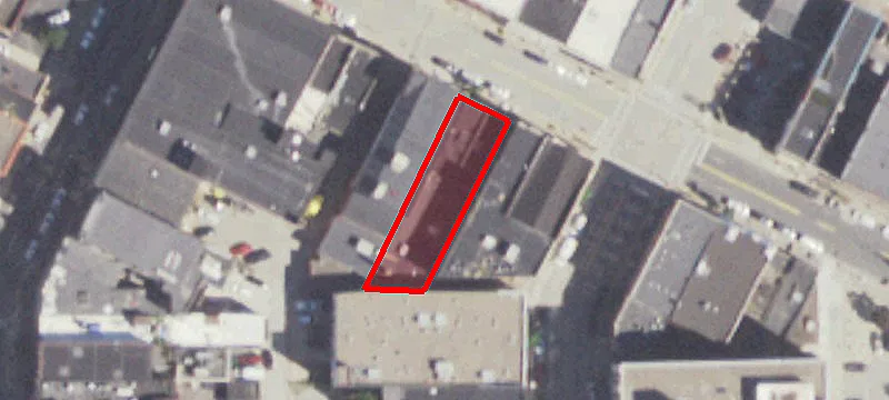 422 Main St