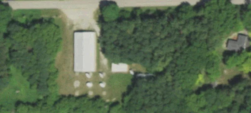 305th Cemetery Rd