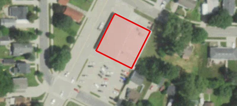 711 Main St