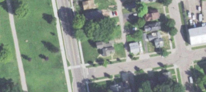 206 Elm St