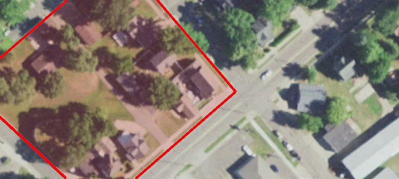 520 Grand Ave