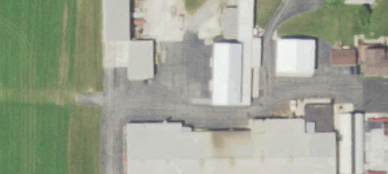 8402 Ctr Rd