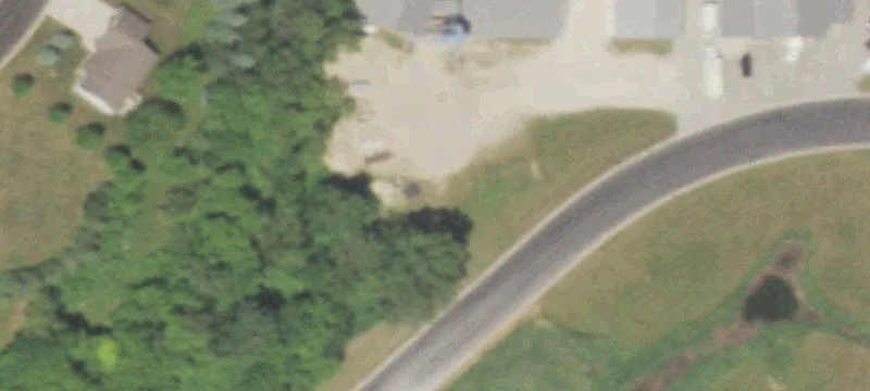 207 Frontier Rd