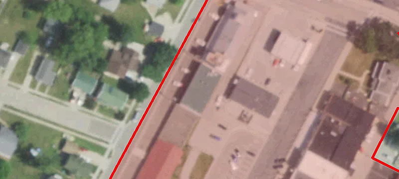 16 Frnt St