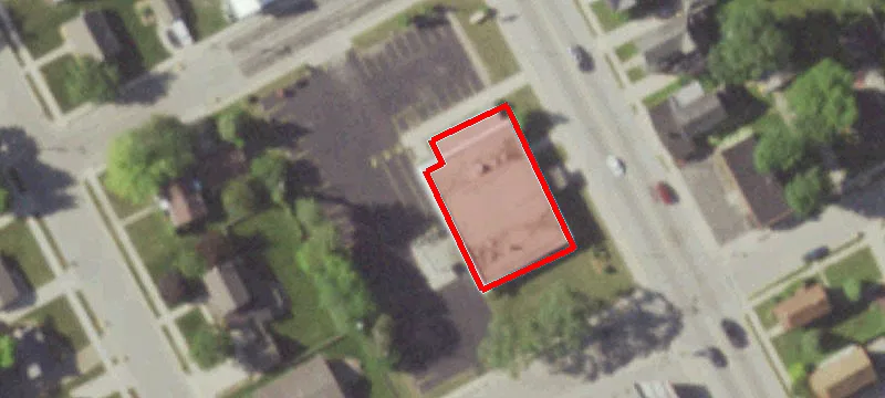 1225 Fond Du Lac Ave