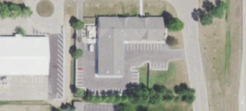 1443 Campus Dr