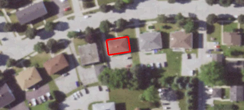 1215 Wisteria Ln