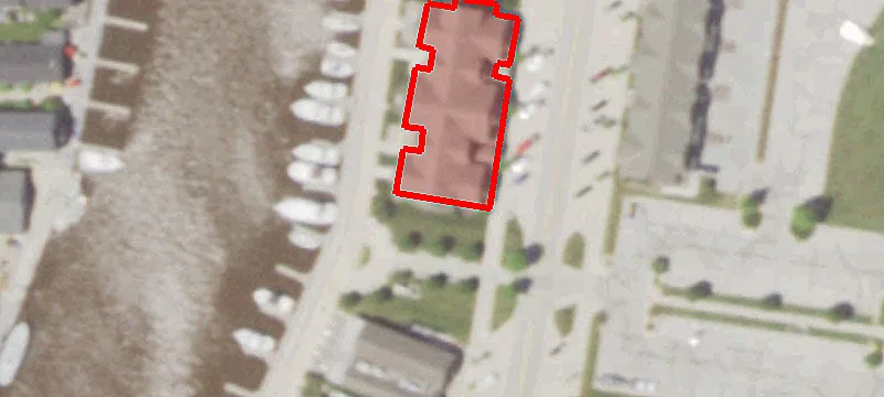 652 Pier Dr