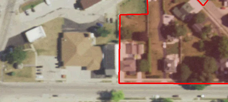 132 Main St