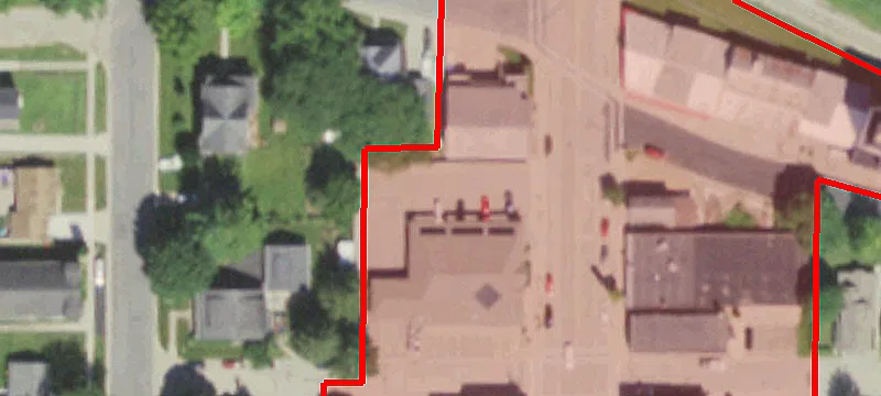 1020 Mls St
