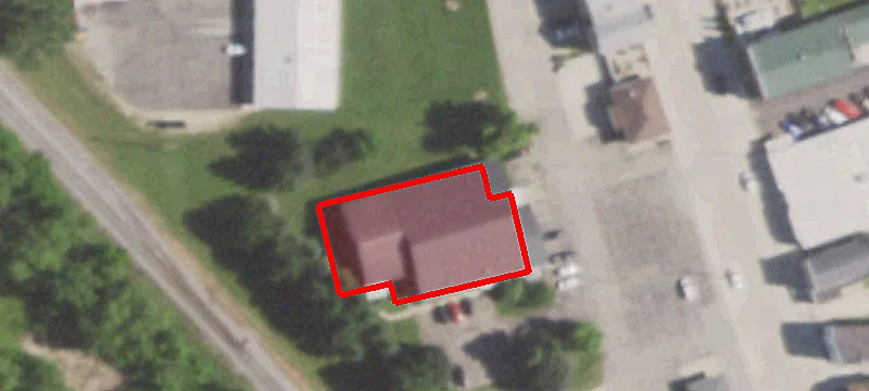129 Main St