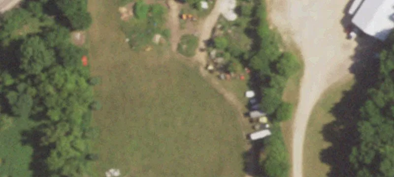 121 Oakridge Dr