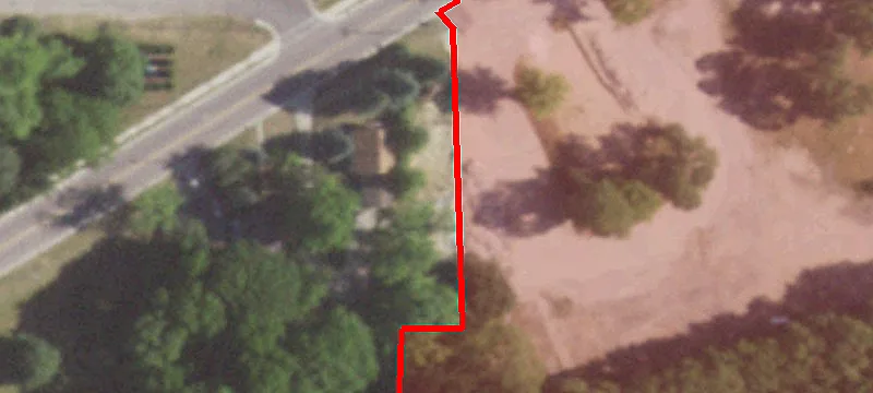 2799 Main St