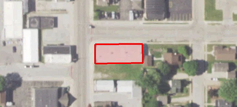 202 Main St