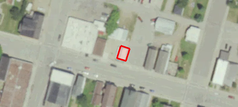 220 Cedar St