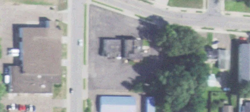 999 Malden Ave