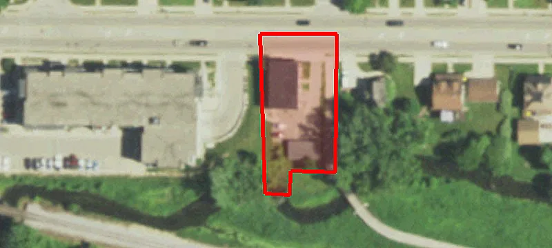 1312 Main St