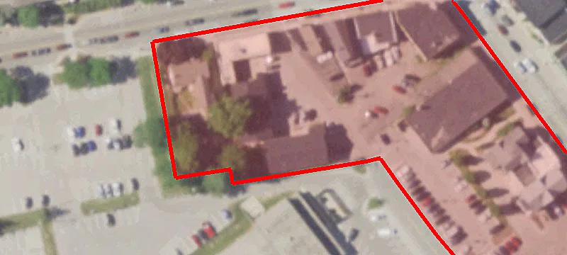 88th Main St