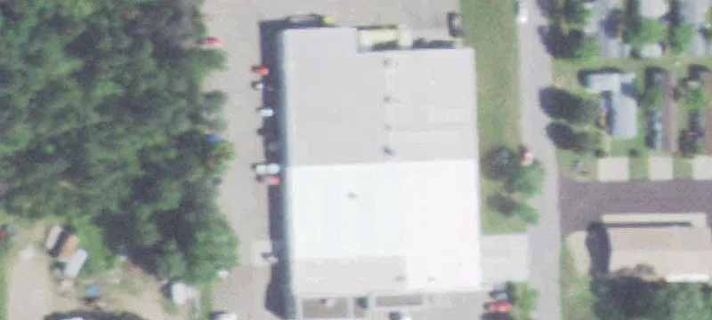 3240 Louis Ave
