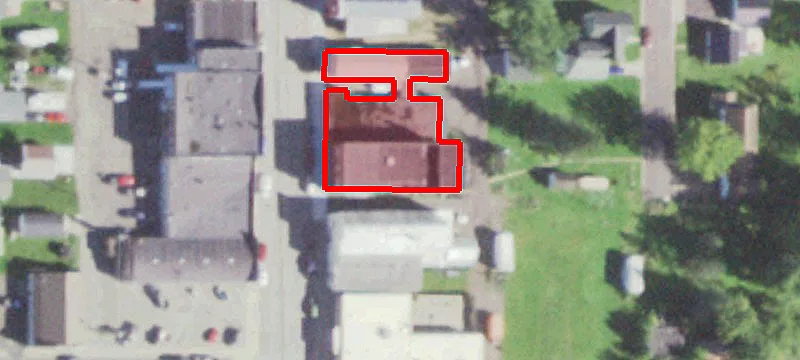 318 Main St