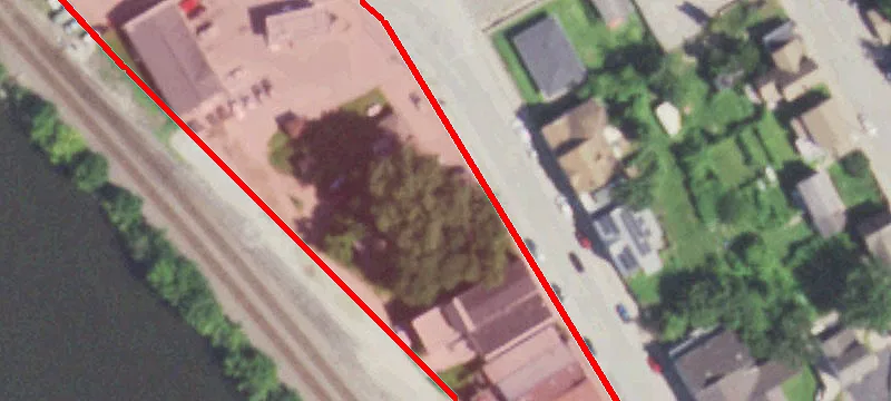 105 Main St