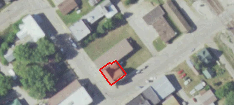 100 Main St